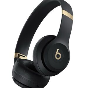 Beats Solo 4 Wireless Bluetooth headphones